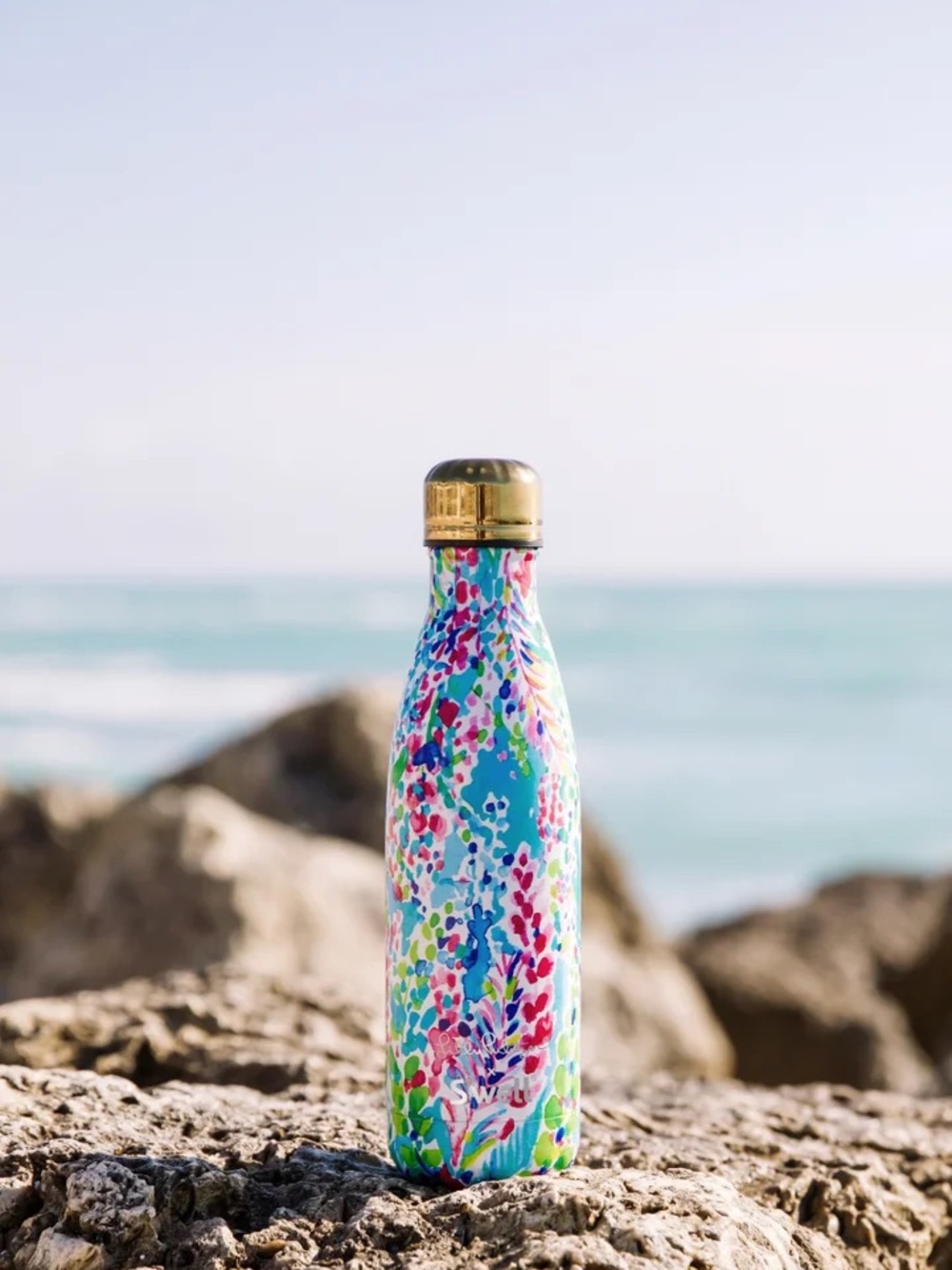 Swell x Lilly Pulitzer Stainless Water Bottle with Gold Cap - Brand: